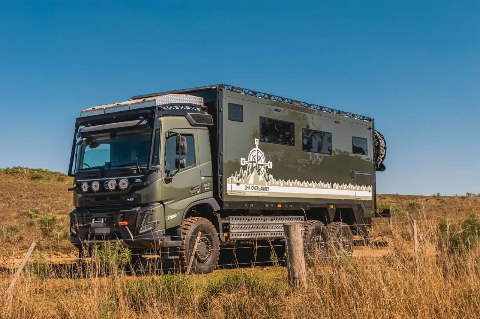 Motorhome de expedição sobre chassi de caminhão com suspensão PS Amortecedores